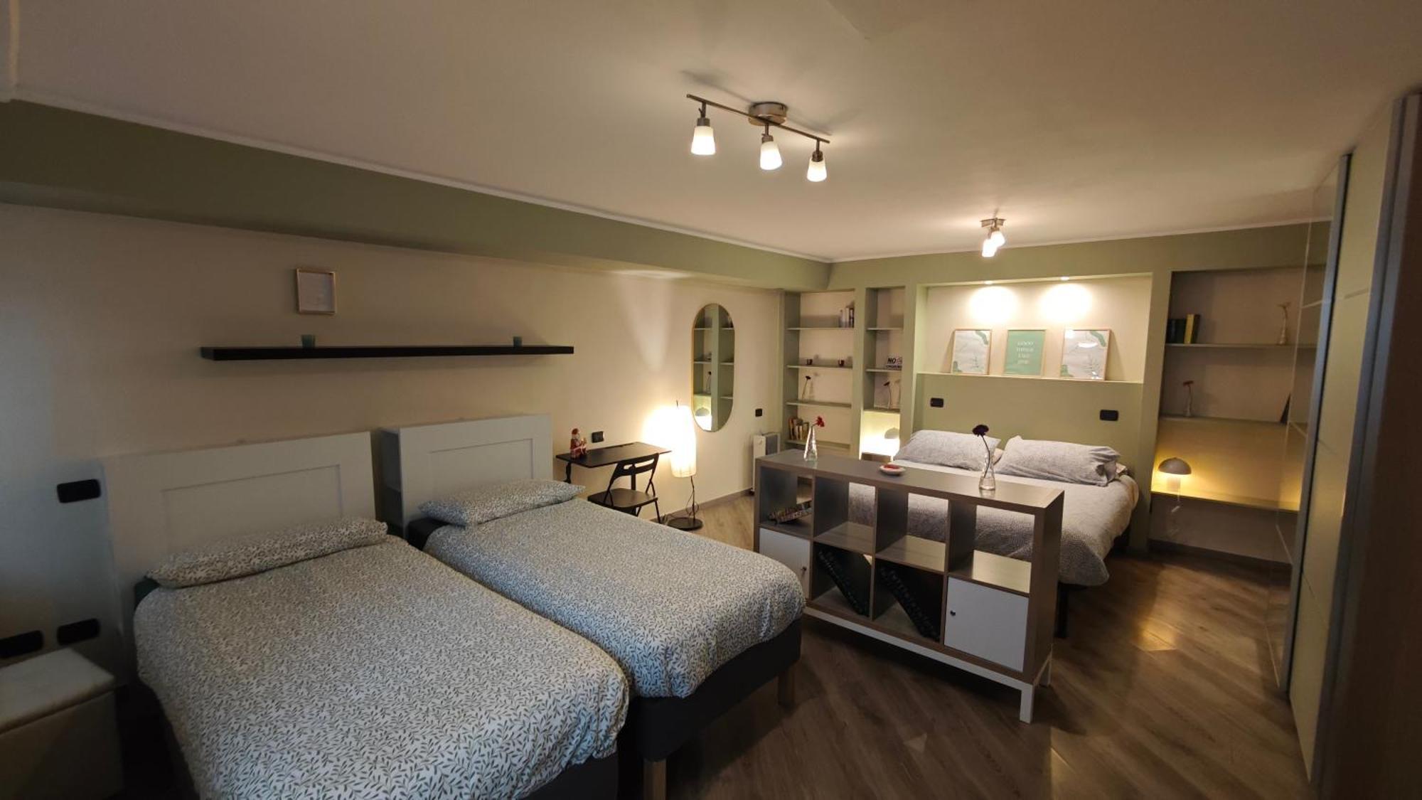 Appartamento Aleph With Private Parking, Next Train Station Como Exteriér fotografie