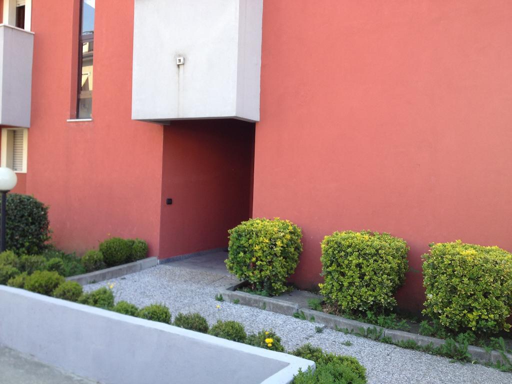 Appartamento Aleph With Private Parking, Next Train Station Como Exteriér fotografie